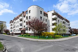 Zdjcie Literacka 25, ulica Literacka 25, Warszawa Bielany